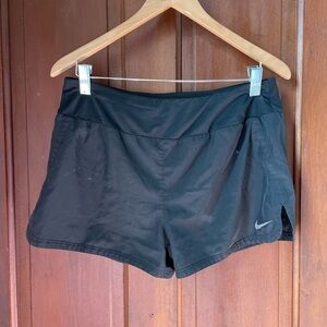 Nike dri fit women’s large black athletic shorts